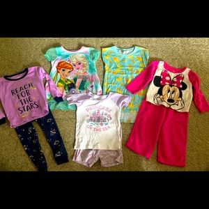 2T pajama bundle